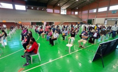 Disponibilidad de vacuna no alcanzaría para la jornada del miércoles