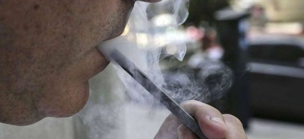 La OMS da la voz de alarma contra el e-cigarrillo y quiere una reglamentación severa
