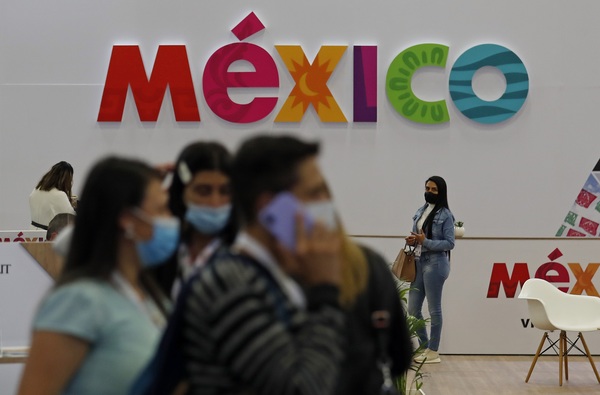 Industria de turismo refuerza protocolos ante nuevos casos de covid en México - MarketData