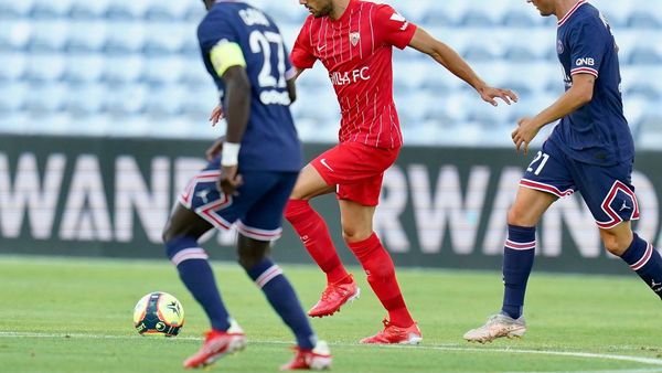 Sevilla deja escapar la victoria ante el PSG