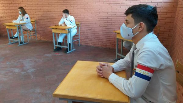 Ministro confirma el retorno a clases presenciales desde el 2 de agosto - Noticiero Paraguay