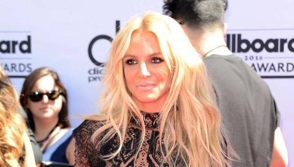Diario HOY | Britney Spears pide a la justicia el fin de la tutela de su padre