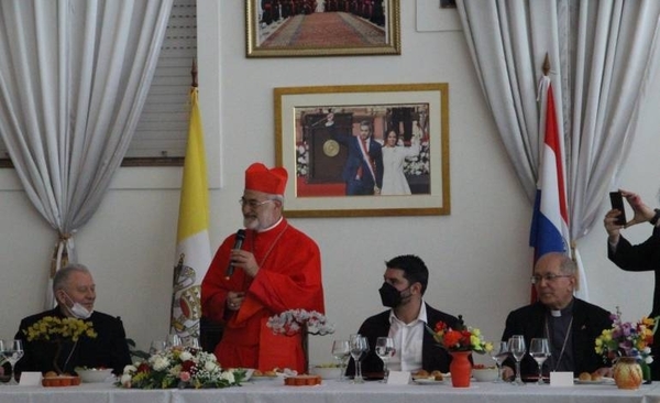 Diario HOY | Nenecho se reúne con el cardenal Cristóbal López y recuerdan anécdotas
