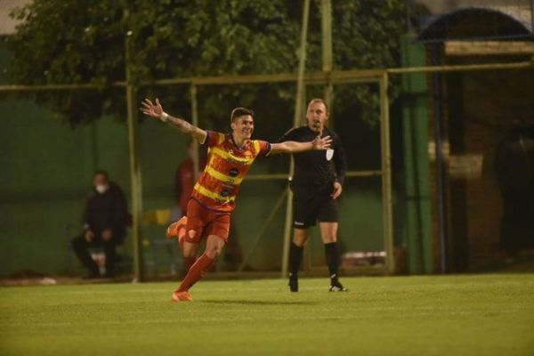 Cristóbal Colón de Ñemby da el primer batacazo