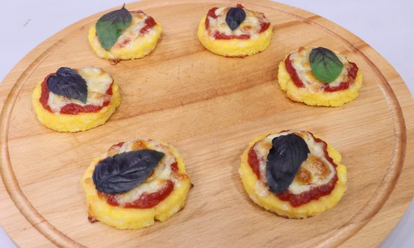 PIZZETAS DE POLENTA | Telefuturo