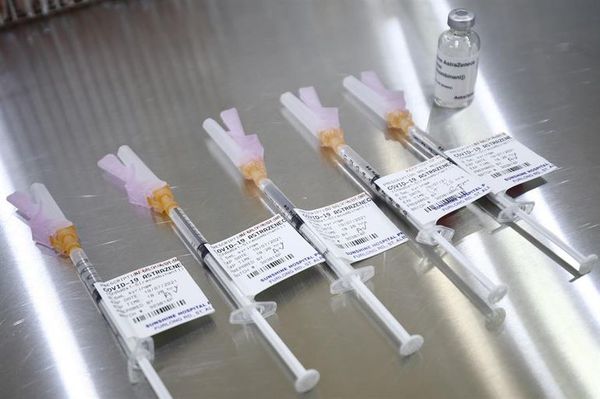 La segunda dosis de AstraZeneca no aumenta el riesgo de trombos raros - Mundo - ABC Color
