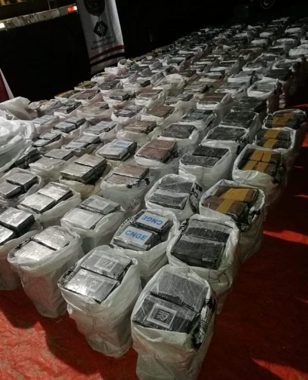 Nuevo récord en incautación de cocaína: Hallaron en total 3.416 kilos en Fernando de la Mora | Ñanduti