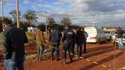 Hallan cadáver de un joven de 17 años en Pedro Juan con una nota de los Justicieros de la Frontera