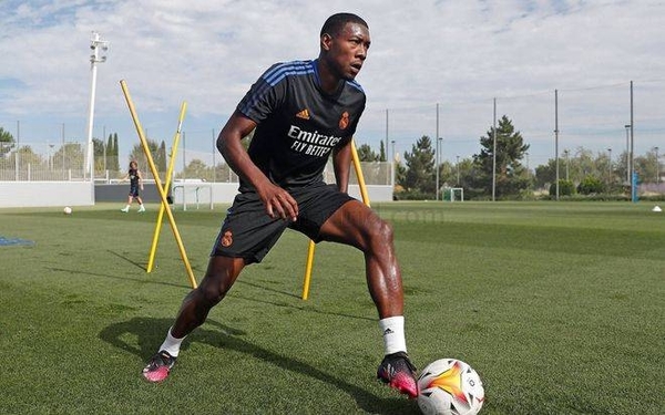 Diario HOY | El primer fichaje del Real Madrid da positivo a Covid