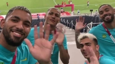 Diario HOY | Jugadores de Brasil se burlan de Argentina tras su eliminación