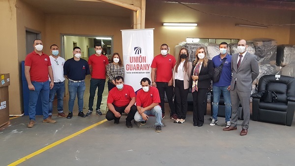 Empresa de transporte internacional dona insumos a Hospital Regional de Caazapá