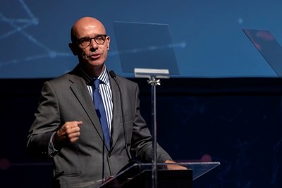 Rial dice que su sucesión en Santander Brasil llega en el "momento correcto" - MarketData