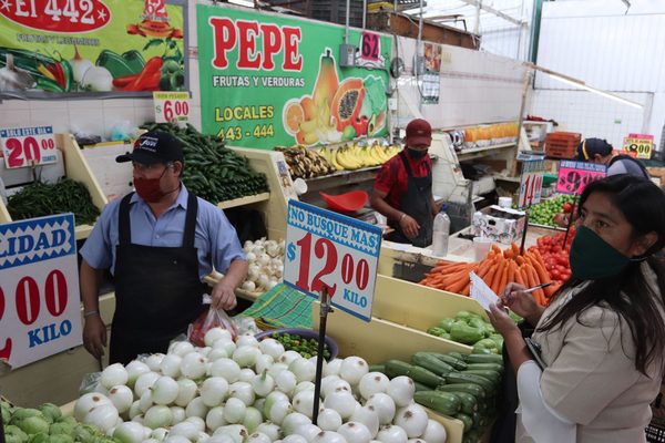 Los ingresos en México caen 5,8 % pero también disminuye la desigualdad - MarketData