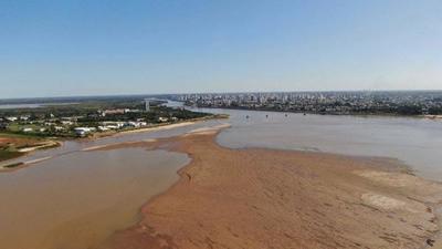 Alarmante bajante del río Paraná – Prensa 5