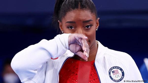 Por su salud mental, Simone Biles tampoco competirá la final individual de gimnasia