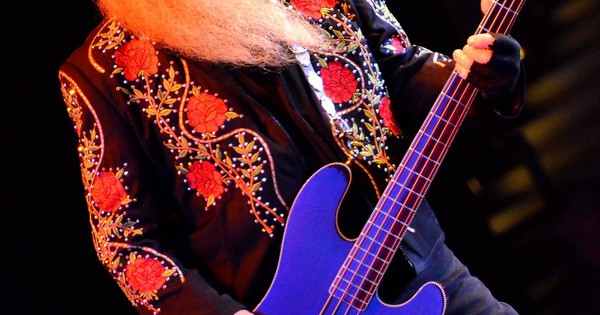 La Nación / Fallece el bajista de ZZ Top a los 72 años