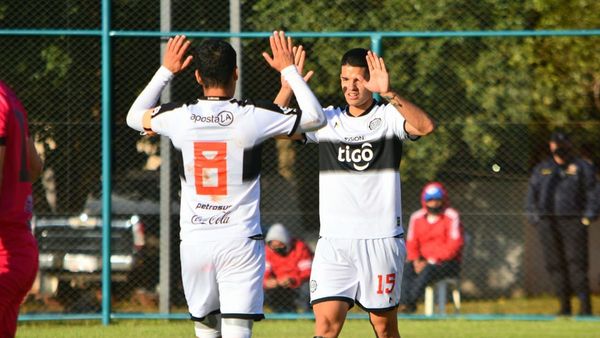 Olimpia golea y avanza de ronda