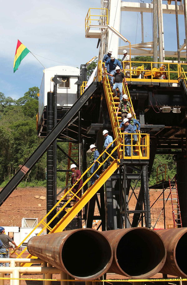 Un estudio propone reformas "urgentes" en área de hidrocarburos de Bolivia - MarketData