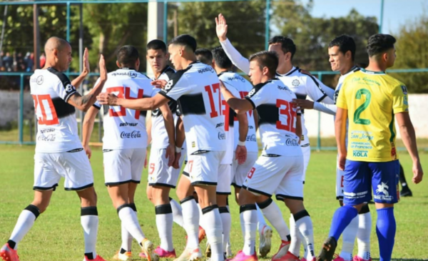 Diario HOY | Olimpia empieza con una goleada la Copa Paraguay
