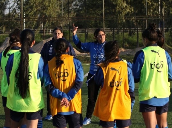 Afinando detalles de cara a los amistosos - APF