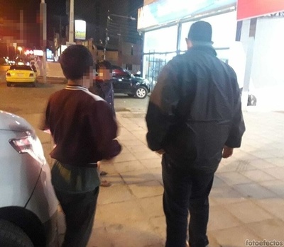 Instan a reportar casos de niños pasando frío en las calles