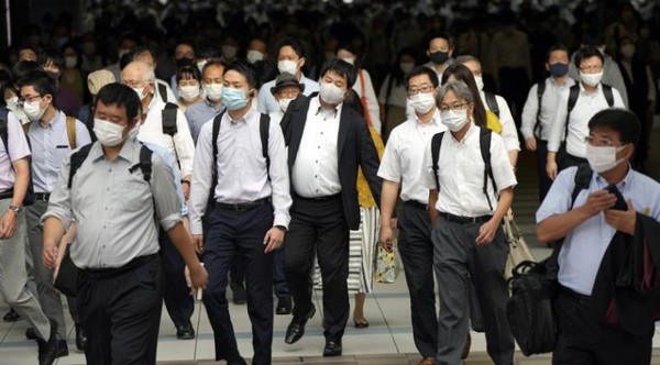 Tokio registra 3.177 nuevos casos de covid-19, un nuevo récord diario