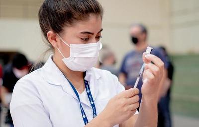 Aplicación de segundas dosis será prioridad para Salud