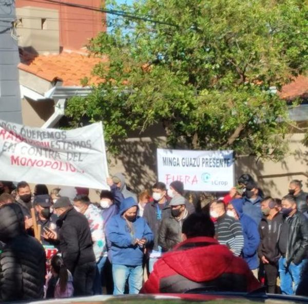 Explotadores de máquinas tragamonedas rechazan legalizarse y pretenden seguir en la clandestinidad - La Clave