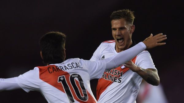 River Plate golea e Independiente se trepa a la punta