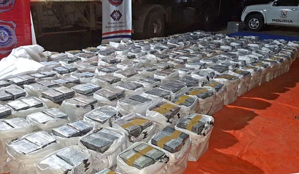 Megaincautación de cocaína: investigan otras cargas que pudieron haber salido, según la Policía - La Primera Mañana - ABC Color