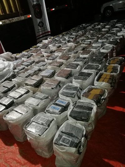 Ex directivo de Senepa hasta ahora es la cabeza de pesquisa sobre 3,4 toneladas de cocaína - ADN Digital