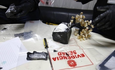 Diario HOY | Narco-encomiendas: Requisan cocaína que iba a Tailandia, Reino Unido y Australia