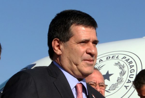 Cartistas instalan candidatura de su líder para presidir la ANR - El Trueno