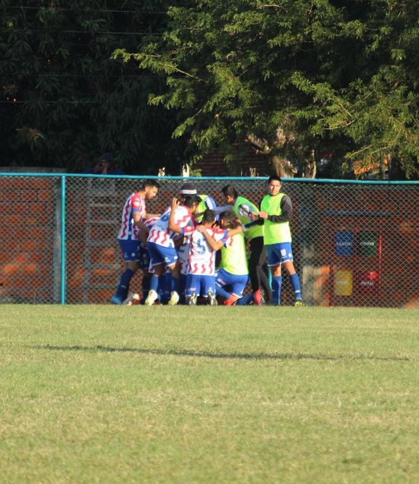 Limpeño y Atlántida regularizaron la fecha 18   - Fútbol de Ascenso de Paraguay - ABC Color