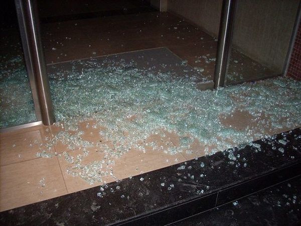 INVESTIGAN LLAMATIVO HECHO QEU AFECTÓ A UN COMERCIO EN SAN PEDRO DEL PNÁ.