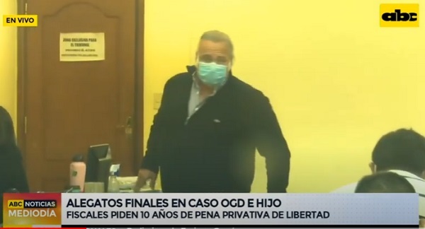 Fiscalía pide 10 años de prisión para Oscar González Daher y su hijo