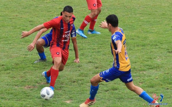Las formativas del fútbol vuelven luego de un año de inactividad - Megacadena — Últimas Noticias de Paraguay