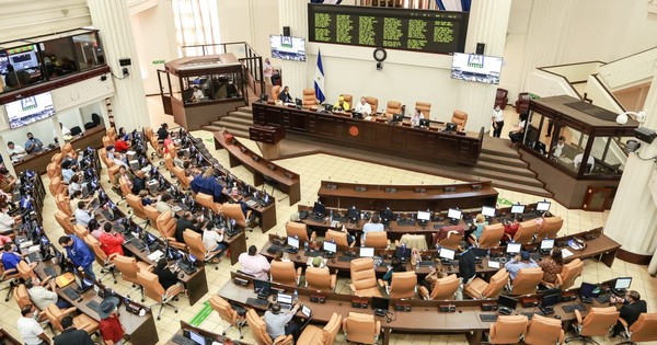 La Nación / Nicaragua: Parlamento cierra 24 ONG críticas de gestión contra la pandemia