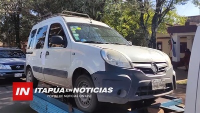 CONSULADO ARGENTINO RETIRA VEHÍCULO DE ACTIVISTAS QUE FUERON EXPULSADOS