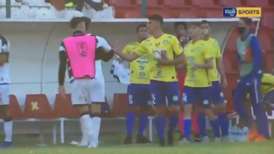 La historia detrás del regalo de botines de Ramón Sosa a un jugador de Primavera