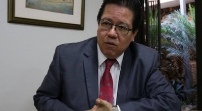 Diario HOY | Ex contralor José Enrique García irá a juicio por el caso Ivesur