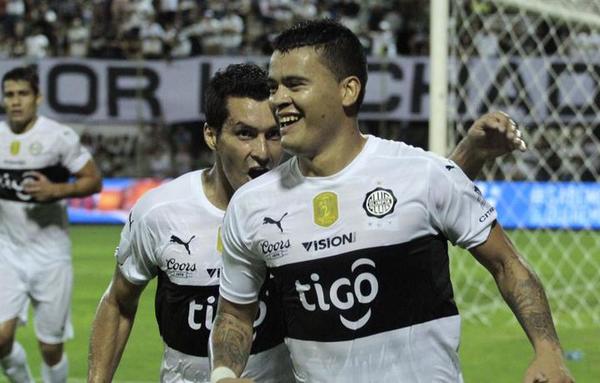 William Mendieta: “Me dolió bastante cuando salí de Olimpia”