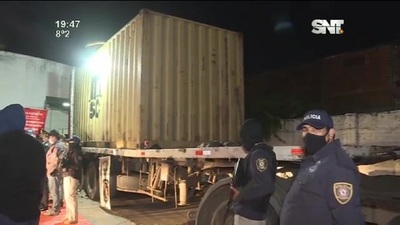 Mega carga de Cocaína: Imputan por 3 delitos a Juan Dubini - SNT