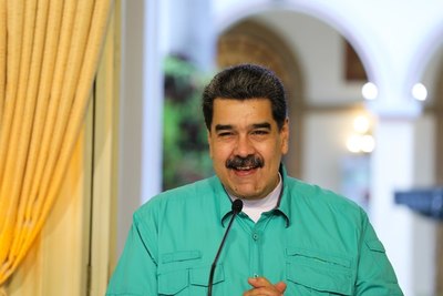 Maduro pide al Ministerio de Economía multiplicar los créditos a los agricultores - MarketData
