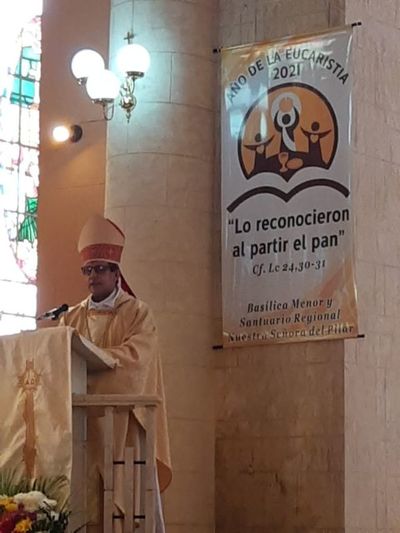Sacerdotes de Misiones y Ñeembucú renovaron sus compromisos pastorales - Nacionales - ABC Color