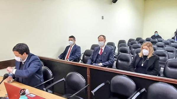 Quiñónez justifica su presencia en juicio de OGD, pero no habla sobre presencia de diplomático