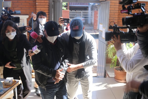 Presentan imputación contra padre e hijo, presuntamente implicados en la carga récord de cocaína incautada en Fernando de la Mora