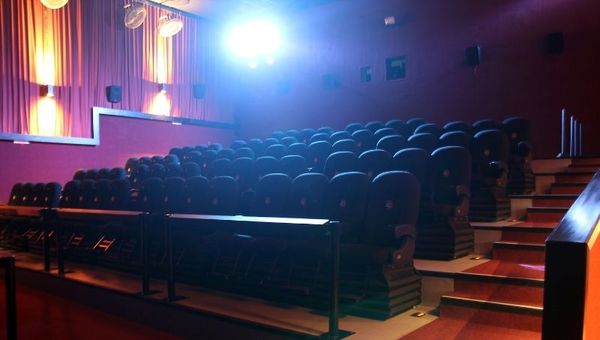 La magia del cine gana confianza y público con avance de vacunación, según el gerente general de Cinecenter
