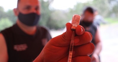 La Nación / Casi 300 mil personas ya tienen la segunda dosis