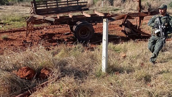 Ataque con explosivos a móvil de la FTC deja 3 muertos en el Norte